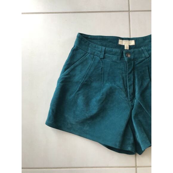I Love H81 Forever 21 High Waist Suede Pleated Shorts FLAW - Picture 2 of 12